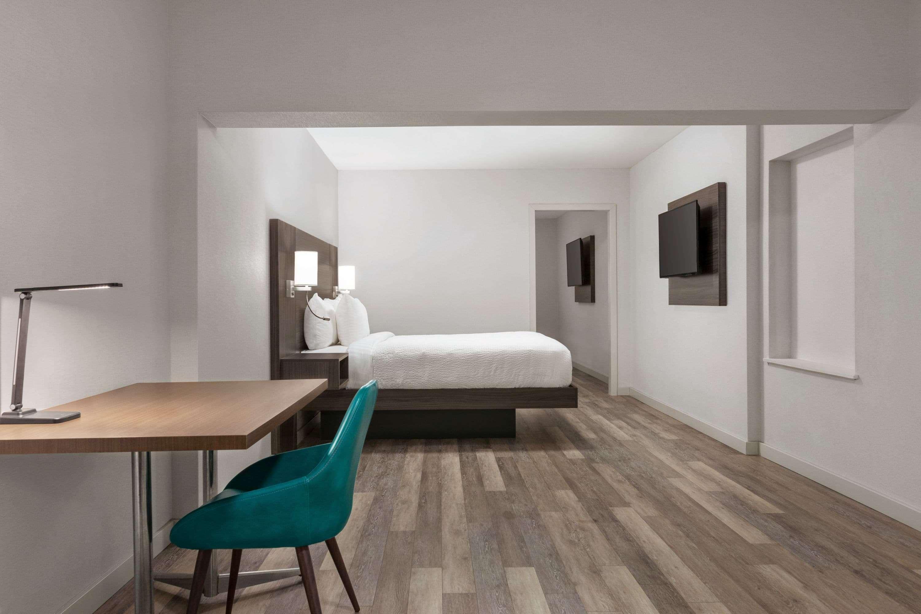 Days Inn By Wyndham Saint-Jean Extérieur photo