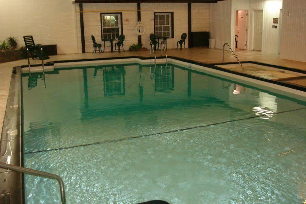 Days Inn By Wyndham Saint-Jean Extérieur photo